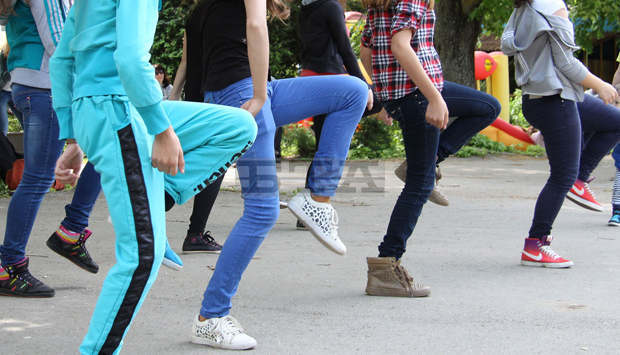 Община Благоевград и спортните клубове организират безплатни занимания за учениците през Великденската ваканция