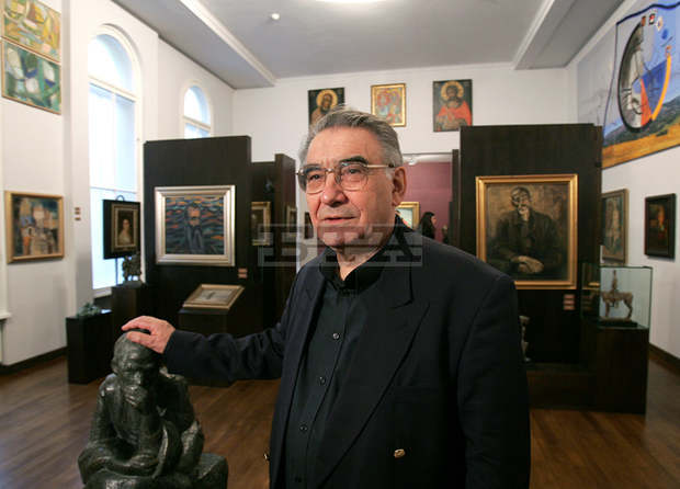 В Плевен известната галерия-дарение "Колекция Светлин Русев" днес празнува 35-годишнина