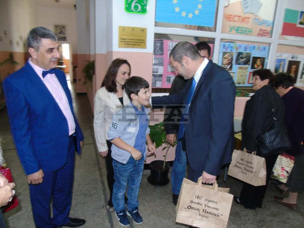 Първото килийно училище в Поповско отбеляза 180 години от създаването си Първото килийно училище в Поповско отбеляза 180 години от създаването си