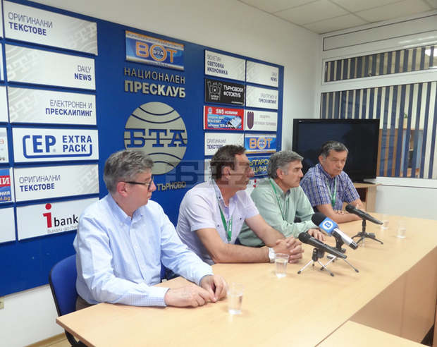 Български малинопроизводители експериментират с космическа технология