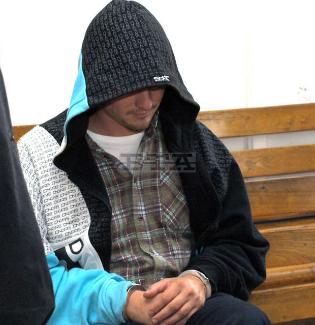Съдът постанови "задържане под стража" за инспектора от БАБХ, държал марихуана с цел разпространение Съдът постанови "задържане под стража" за инспектора от БАБХ, държал марихуана с цел разпространение