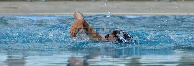 Български червен кръст провежда лятно училище по плуване в Ямбол