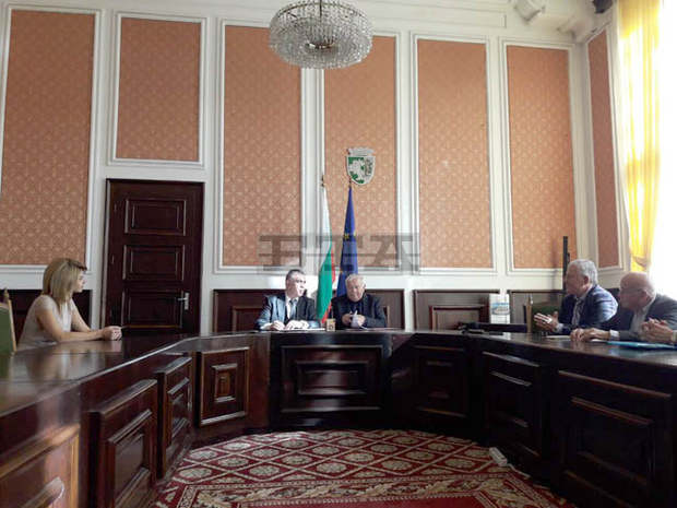 Меморандум за сътрудничество бе подпписан между община Сливен и БАН