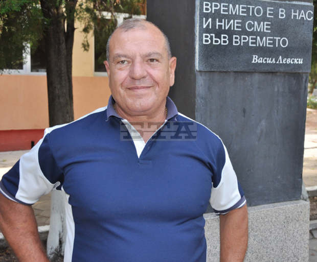 Независим кандидат спечели изборите за кмет в село Ябълково, община Димитровград Независим кандидат спечели изборите за кмет в село Ябълково, община Димитровград