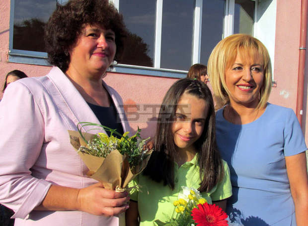 Най-големият проблем през новата учебна година е с обхвата на всички деца в училище, смята омбудсманът  Мая Манолова