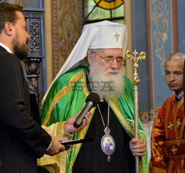 Трябва да сме честити, че сме потомци на достойни българи,каза патриарх Неофит Трябва да сме честити, че сме потомци на достойни българи,каза патриарх Неофит