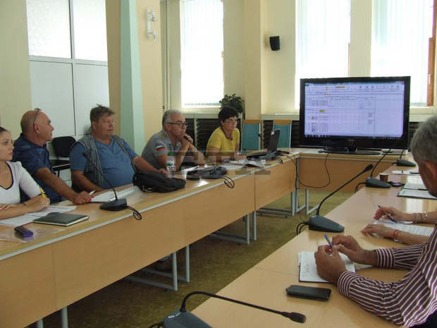 Започнаха проверки на язовирите в област Сливен Започнаха проверки на язовирите в област Сливен