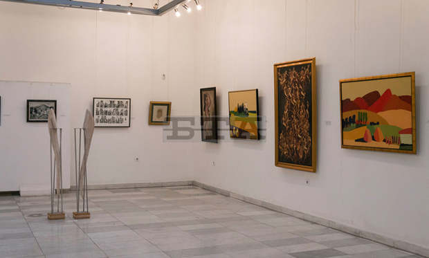 Русенската галерия подреди изложба с откупени или дарени в последните две години творби Русенската галерия подреди изложба с откупени или дарени в последните две години творби