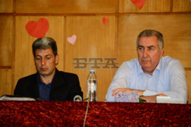 Кметът на Видин участва в общоградско събрание в град Дунавци Кметът на Видин участва в общоградско събрание в град Дунавци