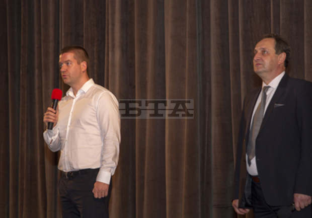 Втората фестивална вечер на ФОБИ в Стара Загора предлага симфоничен концерт на Бетовен - Чайковски Втората фестивална вечер на ФОБИ в Стара Загора предлага симфоничен концерт на Бетовен - Чайковски