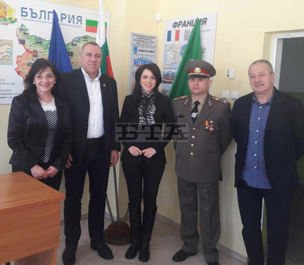 В Плевен създават първи в страната ученически гвардейски оркестър В Плевен създават първи в страната ученически гвардейски оркестър