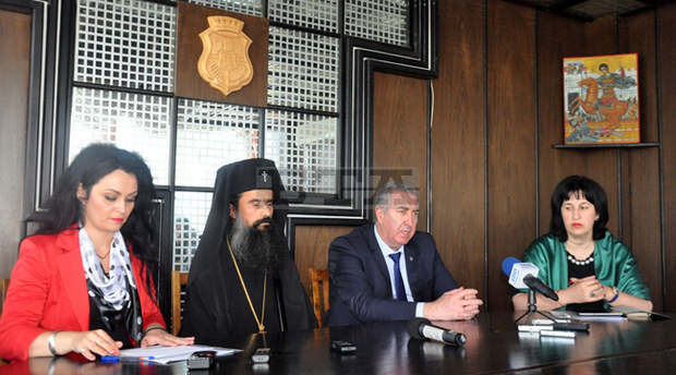 От началото на новата учебна година във видинските училища и детски градини ще се изучава предмета "Религия и православие" От началото на новата учебна година във видинските училища и детски градини ще се изучава предмета "Религия и православие"