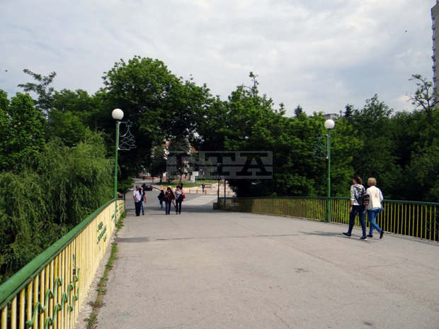 В Ямбол започва цялостна реконструкция на основния пешеходен мост към градския парк В Ямбол започва цялостна реконструкция на основния пешеходен мост към градския парк