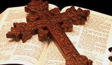 В Карлово отбелязването на Богоявление започва с празнична литургия в два храма