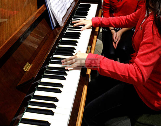 Международният конкурс "Надежди, таланти, майстори" очаква инструменталисти в Добрич за 24-ото си издание