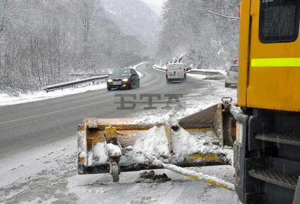 Проходими при зимни условия са пътищата в Благоевградско