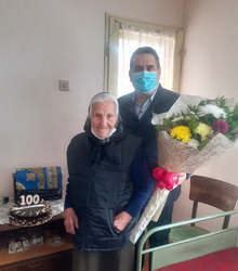 Еленка Минева от Радомир празнува стогодишен юбилей