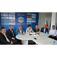 "Изправи се!Мутри вън"! представиха листата си и своите приоритети за Хасковска област