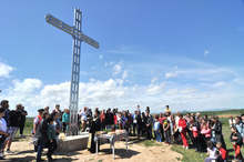 Над хасковското село Книжовник бе осветен 8-метров кръст