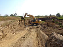 Жители на ловешкото село Александрово подадоха жалба и подписка в общината заради добив на инертни материали