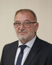 Почетна грамота "Дързостта да бъдеш първи" получиха 35 медици от Габровска област