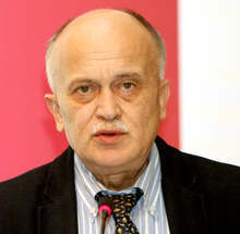 Търси се решение на проблема с увеличаващия се брой заразени с коронавирус в Шуменско