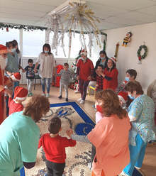 Тържество зарадва възпитаниците на Центъра за комплексно обслужване на деца с увреждания и хронични заболявания в Дебелец