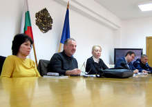 В Плевенско принудително евтанизираха 31 незаконно отглеждани домашни прасета