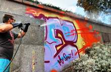 Община Стара Загора премахва графити със специален гел