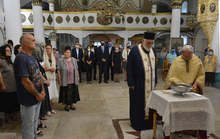 С празнична литургия за Рождество Богородично започва днешният Ден на Хасково