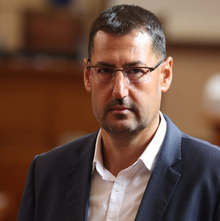 Депутатът  от ГЕРБ-СДС Иван Тотев пита министъра на културата за нов дом на Пловдивската опера