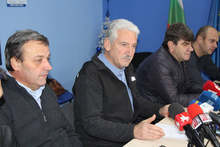 Няма съоръжения, които да имат толкова дълъг експоатационен срок, заяви Красимир Велчев по повод кризата с водата в Перник