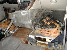 Около 17 килограма хероин са били открити в автомобил, преминаващ през държавната граница на Дунав мост Видин - Калафат