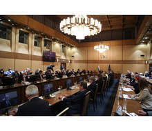 Българските общини са в затруднено положение, посочи Даниел Панов на дискусия за цените на електроенергията и газа