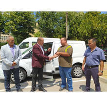 Община Кубрат купи нов автомобил за нуждите на общинското предприятие "Социални услуги"