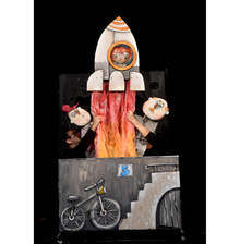 Държавен куклен театър Видин зарадва децата с представление на пиесата "Космически пакости"