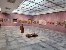 Коледна изложба на кюстендилските художници е подредена в художествената галерия "Владимир Димитров-Майстора"