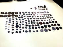 Антични монети и незаконно оръжие са открити в дома на 44-годишен мъж в Търговище