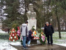 Разград почете годишнината от рождението на Христо Ботев