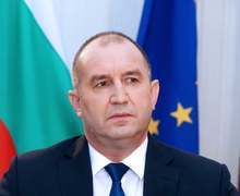 Президентът Румен Радев отменя утре предизборната си програма заради срещата с министри във връзка с COVID-19 у нас