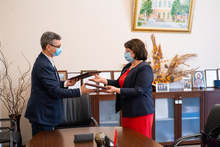 Медицинският университет в Плевен ще си партнира с гимназия за нова специалност - "Асистент на лекаря по дентална медицина"