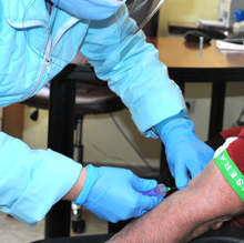 Кабинет за пациенти със съмнения за коронавирус ще бъде разкрит в шуменската поликлиника