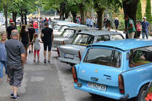 Първи трабант-фест събра притежатели на стари возила във Вършец