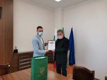 Община Враца награди победителите в конкурса за коледна украса