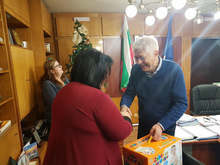 Четири бебетата на Дупница са се родили през тази година с финансовата подкрепа на Общината