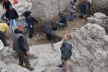 Откриха централния вход на римския град  Бонония от IV-VI век