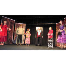 Премиера на пиесата на Дарио Фо "Само за мъже" ще представи утре трупата на силистренския драматично-куклен театър