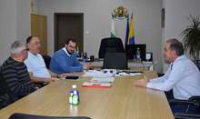 Кметът на община Асеновград се срещна с дарил 100 000 лева за борбата срещу коронавируса