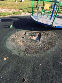 Вандали увредиха съоръжение за игра на площадката за деца с увреждания в Разград