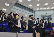 Нужна е политика за привличане на млади хора към професиите от направлението "Здравни грижи", заяви проф. Добромир Димитров в Плевен